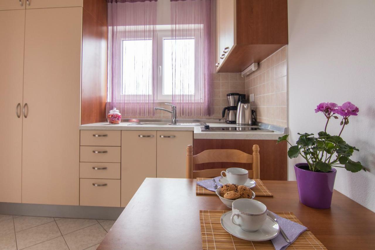 Apartments Villa Korina Бродарица Экстерьер фото